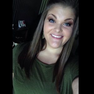 Meet your Posher, Madison